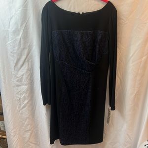 Kay Unger black and blue long sleeved dresss, size 14. NWT